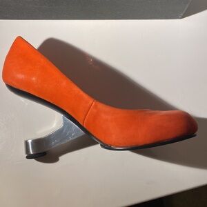 UNITE NUDE RED/ORANGE PUMP WITH METAL HEEL, SIZE 37